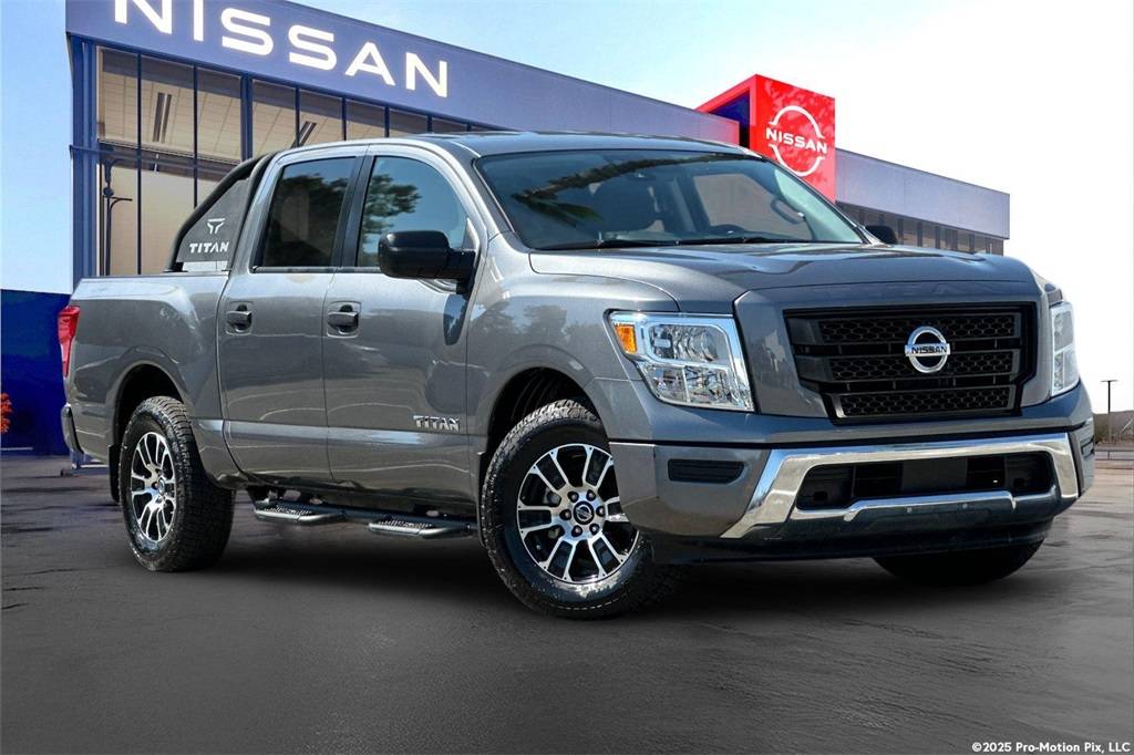 2022 Nissan Titan SV — Pickup Truck — 60,494 mi — Corona, CA