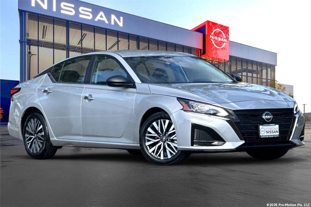 2024 Nissan Altima SV — Sedan — 34,175 mi — Corona, CA