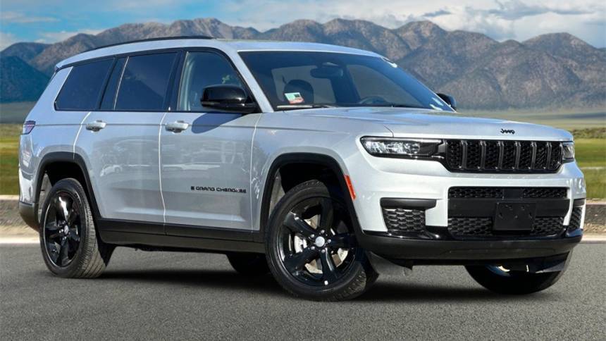 2023 Jeep Grand Cherokee Altitude — SUV — 34,205 mi — Corona, CA