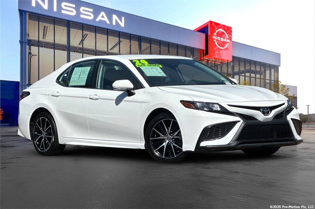 2024 Toyota Camry SE — Sedan — 38,702 mi — Corona, CA