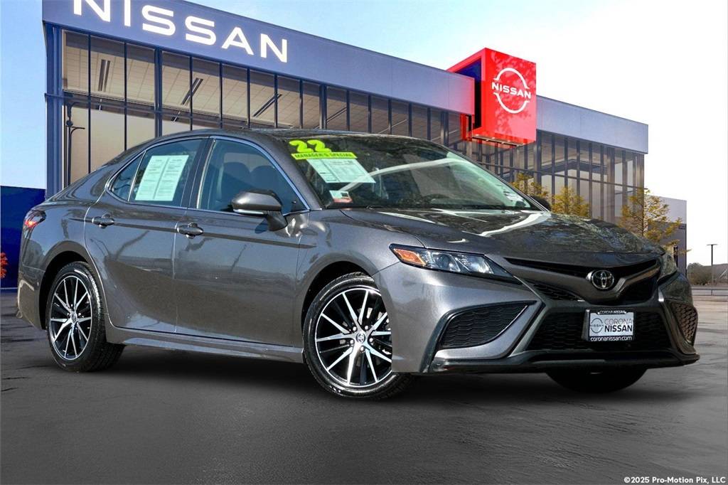 2022 Toyota Camry SE — Sedan — 53,000 mi — Corona, CA