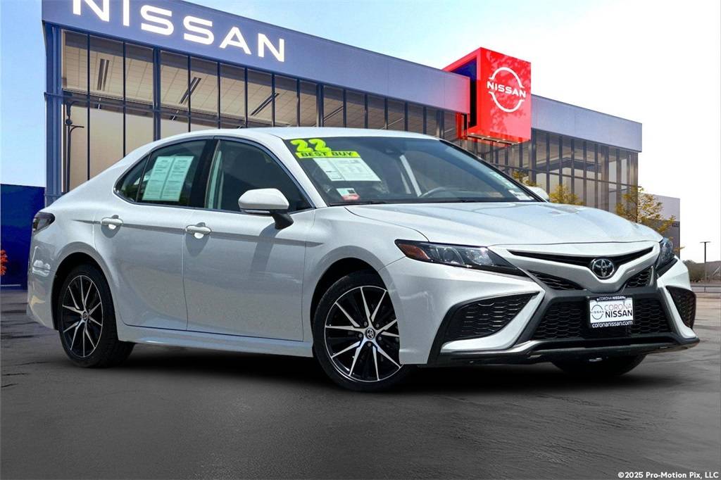 2022 Toyota Camry SE — Sedan — 52,151 mi — Corona, CA