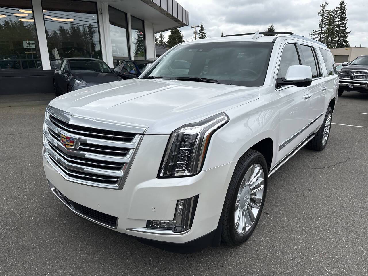 2016 Cadillac Escalade Platinum — SUV — 87,984 mi — lynnwood, WA