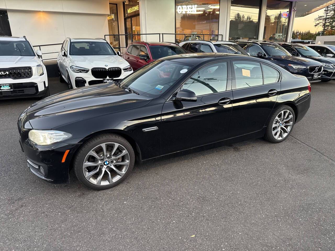 2016 BMW 5 Series 528i — Sedan — 64,555 mi — lynnwood, WA