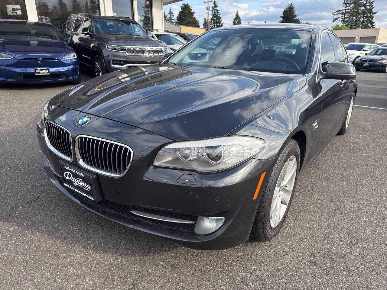2012 BMW 5 Series 528i — Sedan — 122,053 mi — lynnwood, WA