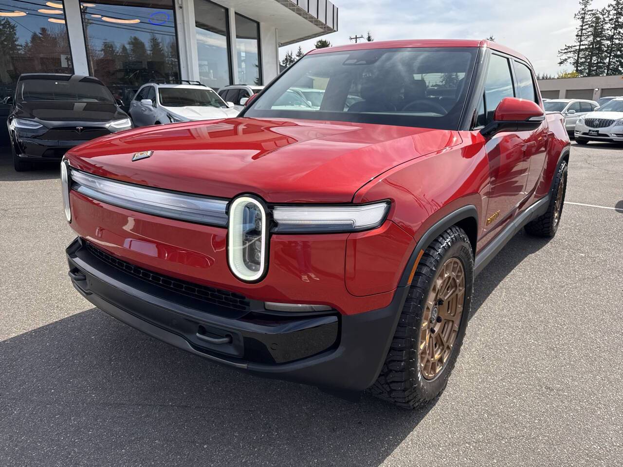 2025 Rivian R1T Premium — Pickup Truck — 1,740 mi — lynnwood, WA