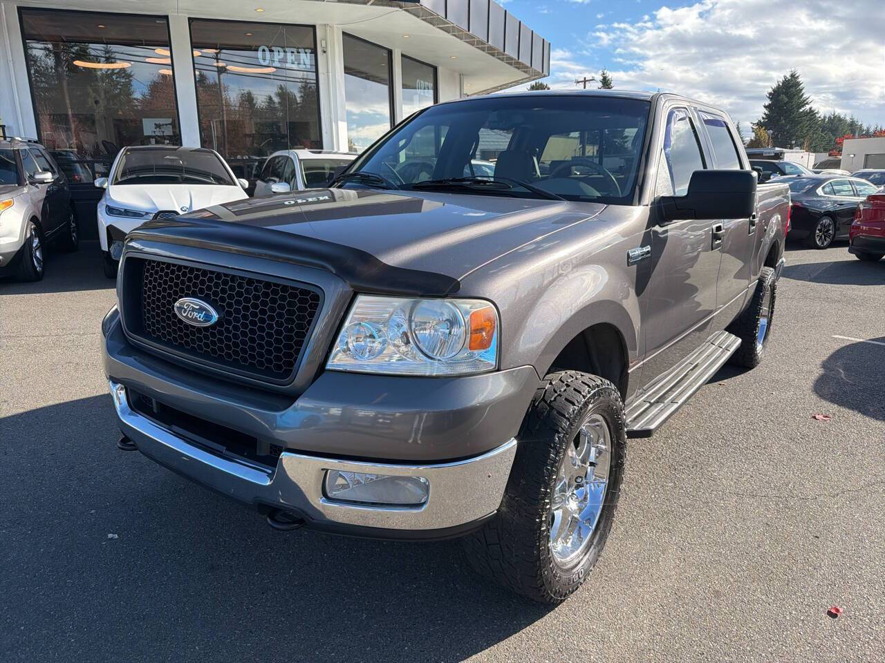 2004 Ford F-150 XLT — Pickup Truck — 176,500 mi — lynnwood, WA