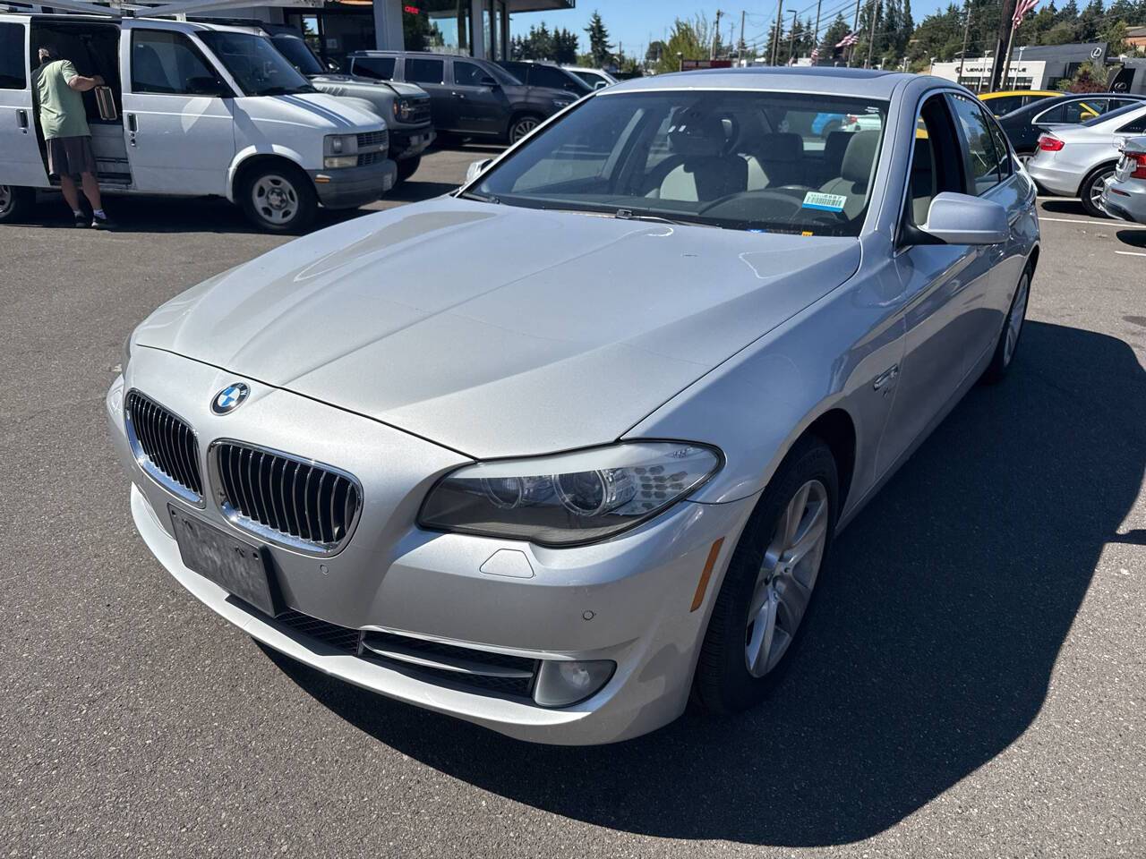 2012 BMW 5 Series 528i — Sedan — 77,626 mi — lynnwood, WA