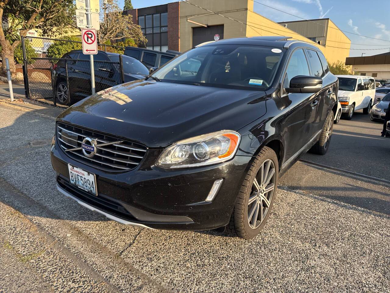 2016 Volvo XC60 T6 Drive-E Platinum — SUV — 148,952 mi — lynnwood, WA