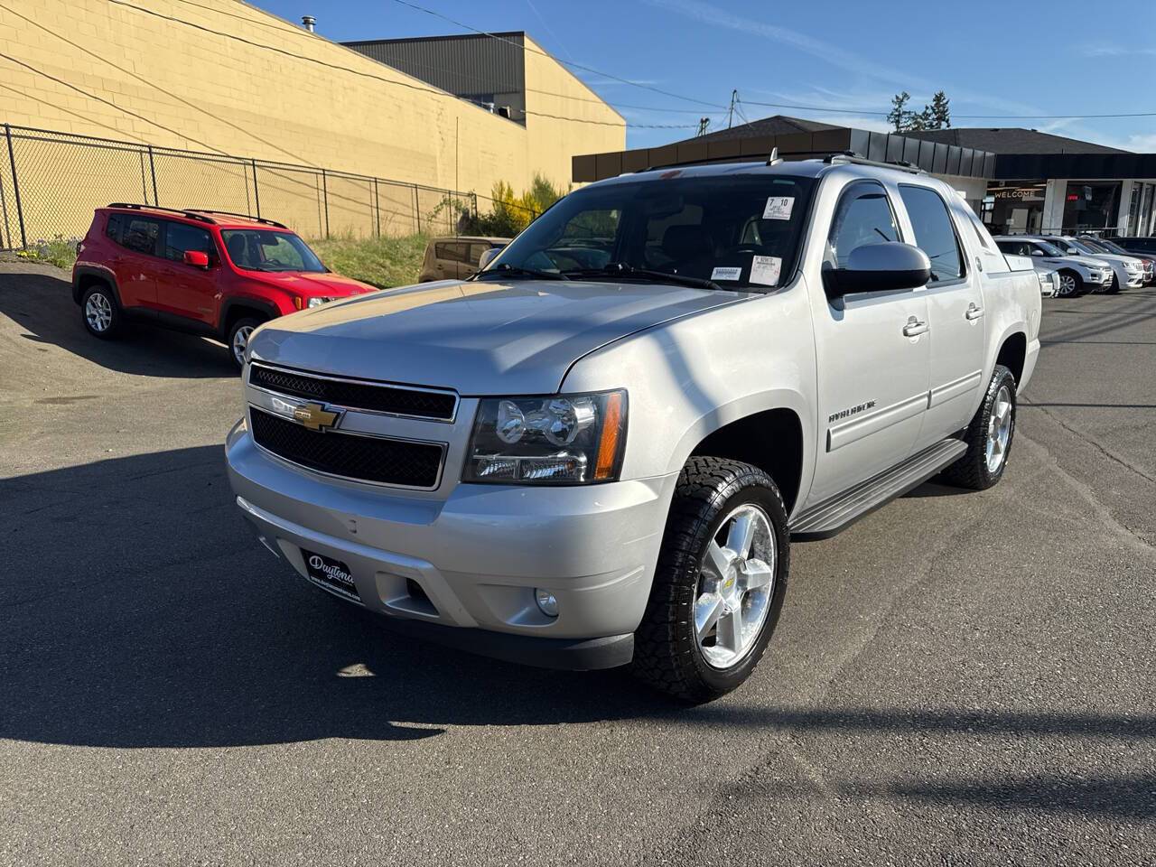 2013 Chevrolet Avalanche LT — Pickup Truck — 187,782 mi — lynnwood, WA