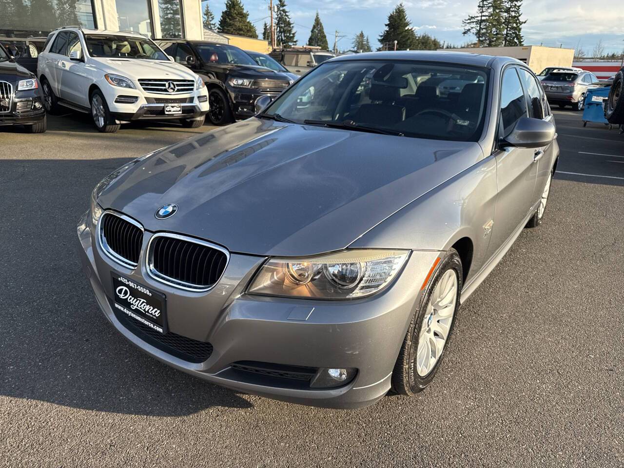 2009 BMW 3 Series 328i — Sedan — 106,470 mi — lynnwood, WA