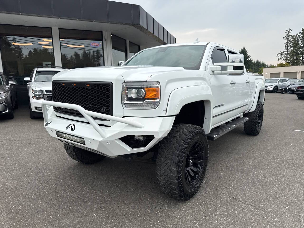 2016 GMC Sierra 3500HD Denali — Pickup Truck — 129,612 mi — lynnwood, WA