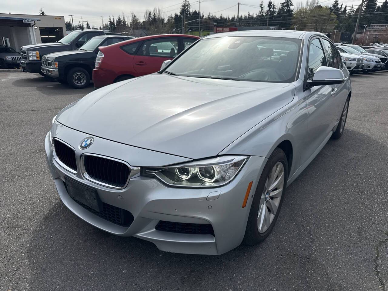 2013 BMW 3 Series 328i — Sedan — 83,685 mi — lynnwood, WA