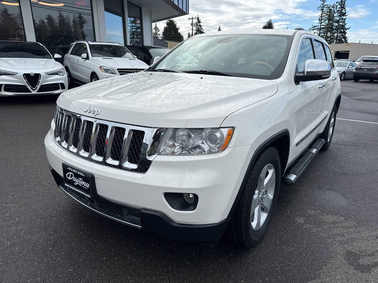2012 Jeep Grand Cherokee Overland — SUV — 97,069 mi — lynnwood, WA
