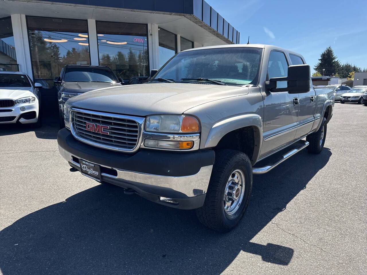 2002 GMC Sierra 2500 Base — Pickup Truck — 140,214 mi — lynnwood, WA