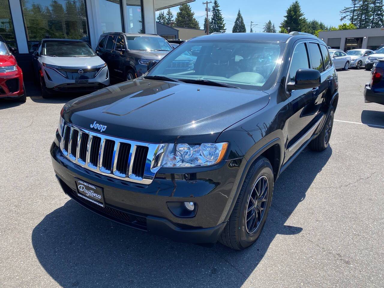 2011 Jeep Grand Cherokee Laredo — SUV — 43,927 mi — lynnwood, WA