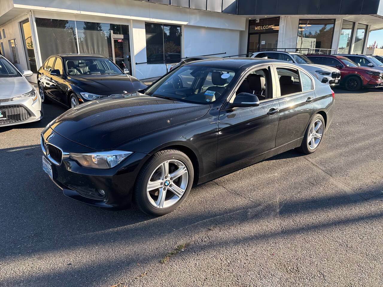 2014 BMW 3 Series 320i — Sedan — 100,318 mi — lynnwood, WA