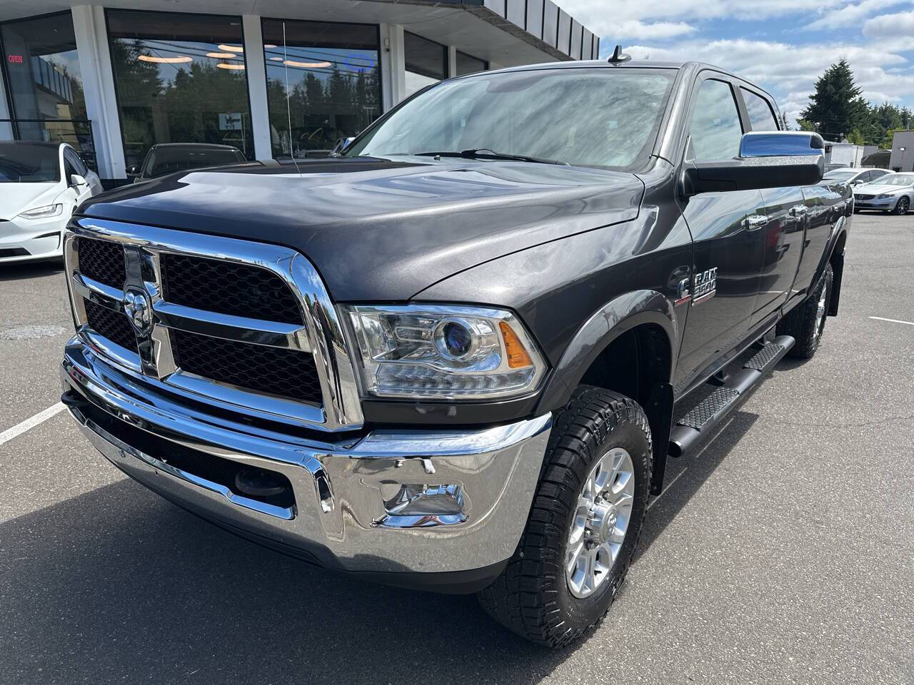 2015 Ram 3500 Laramie — Pickup Truck — 157,359 mi — lynnwood, WA