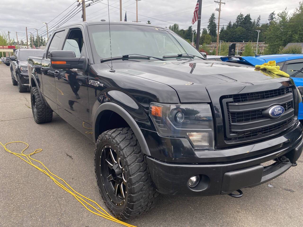 2013 Ford F-150 FX4 — Pickup Truck — 176,765 mi — lynnwood, WA