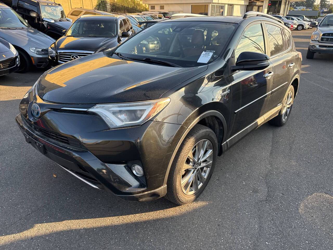 2016 Toyota RAV4 Hybrid Limited — SUV — 141,012 mi — lynnwood, WA