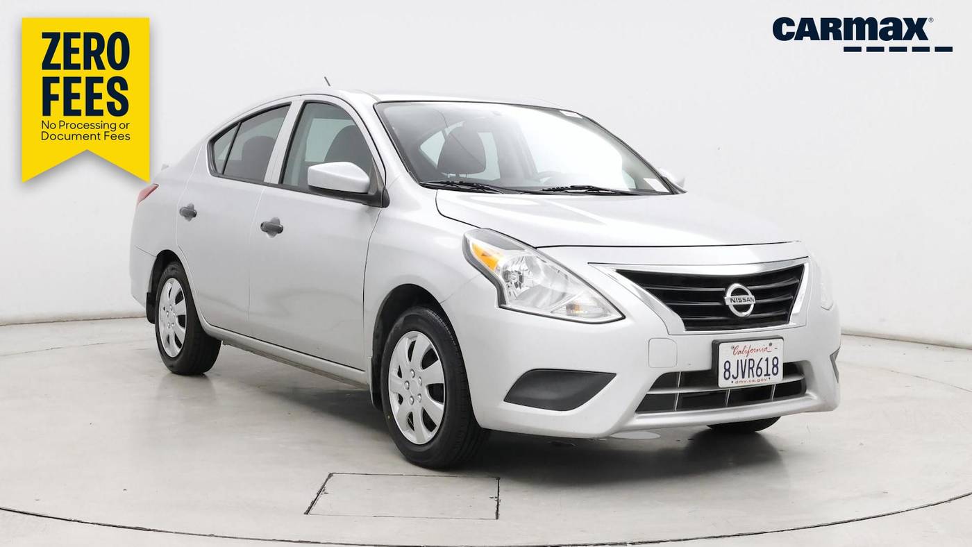 2019 Nissan Versa S Plus