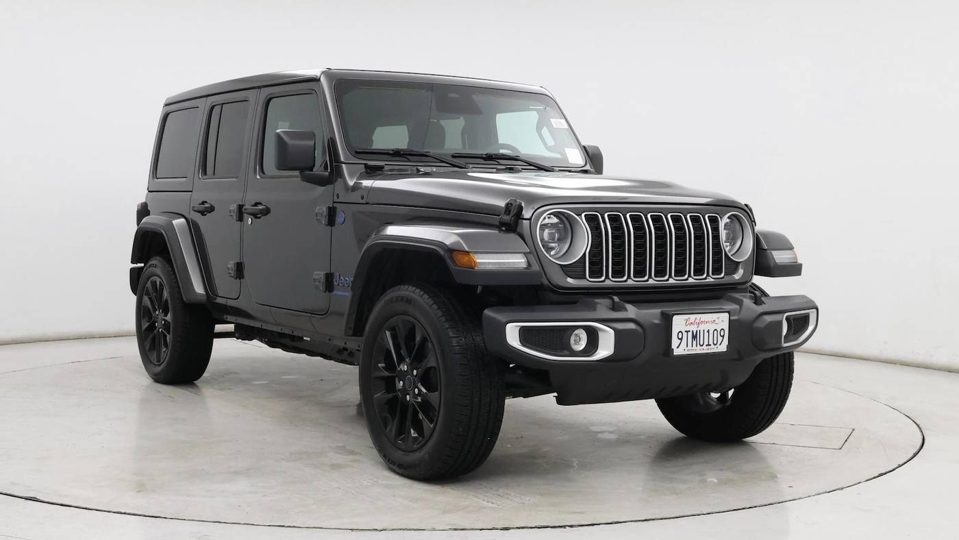 2025 Jeep Wrangler Sahara