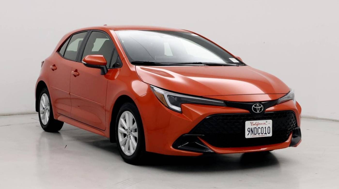 2025 Toyota Corolla Hatchback SE — Hatchback — 3,816 mi — Stockton, CA
