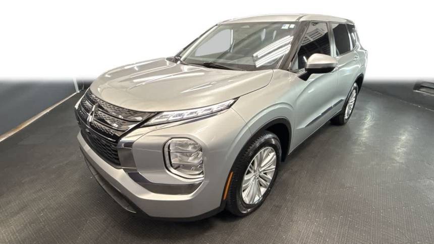 2022 Mitsubishi Outlander ES — SUV — 27,848 mi — Miami, FL