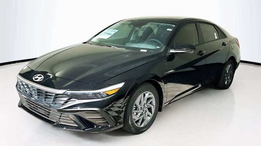 2024 Hyundai Elantra SEL — Sedan — 7,547 mi — Miami, FL