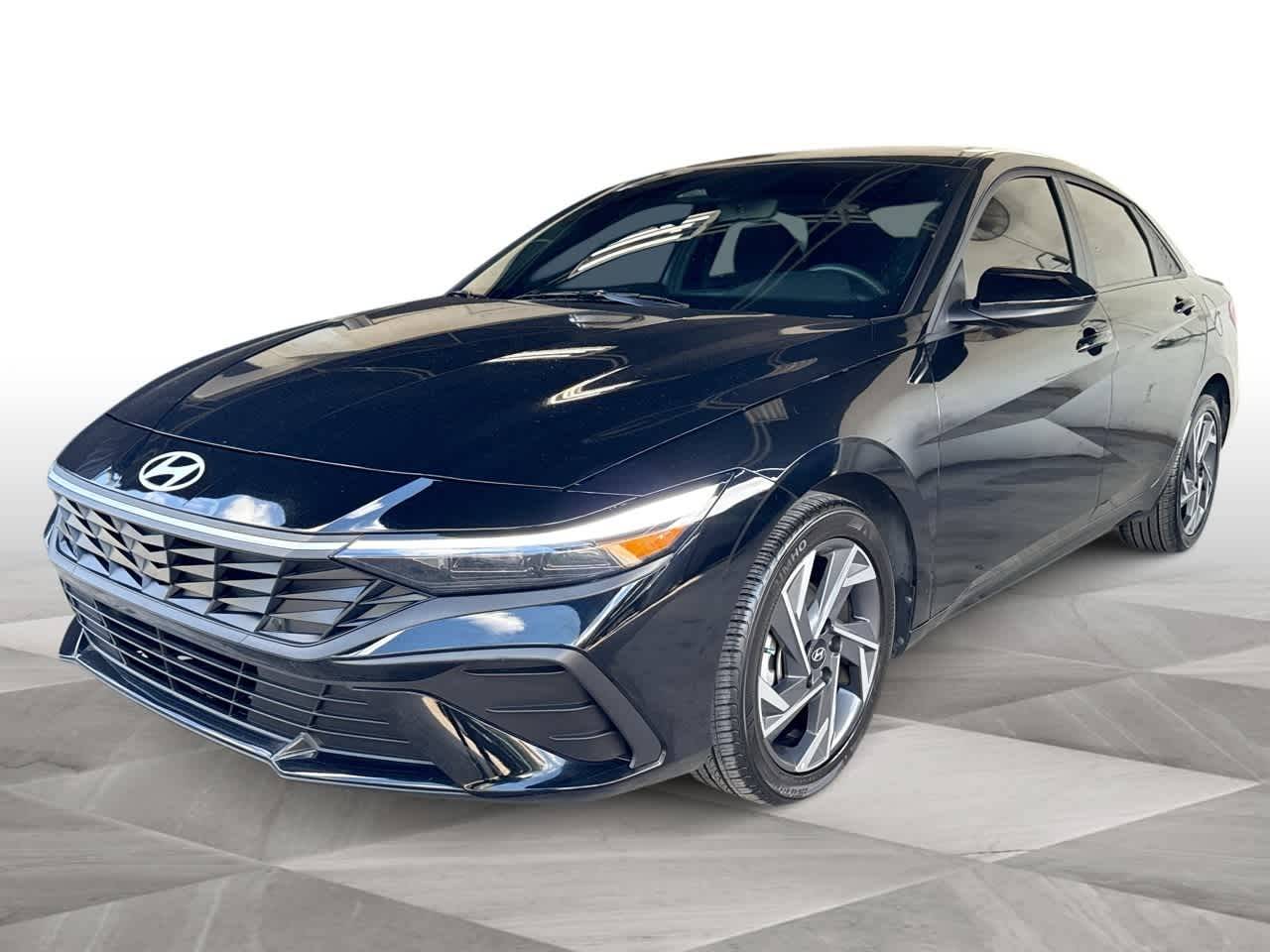 2025 Hyundai Elantra SEL Sport — Sedan — 10,115 mi — Miami, FL