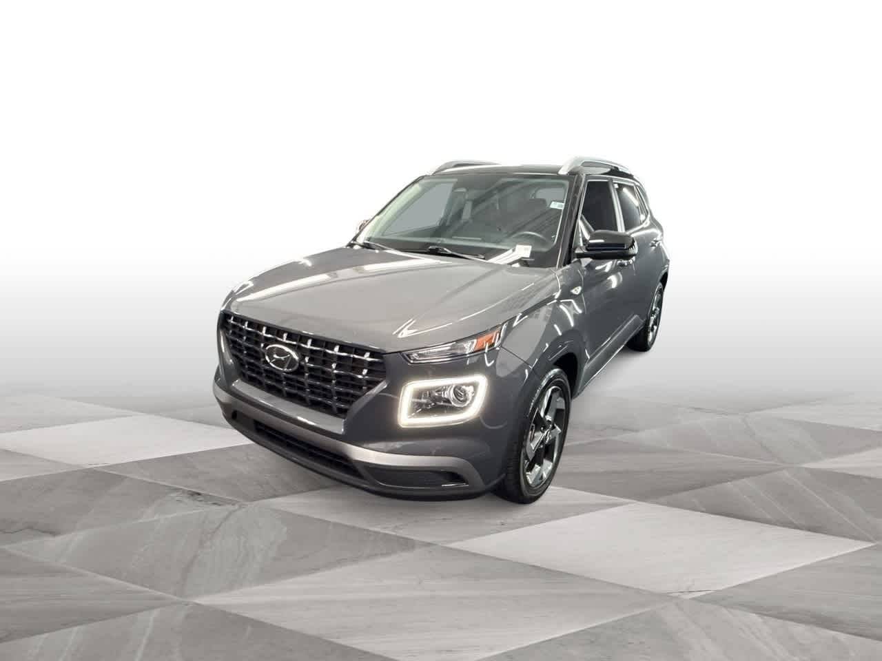 2024 Hyundai Venue Limited — SUV — 3,942 mi — Miami, FL