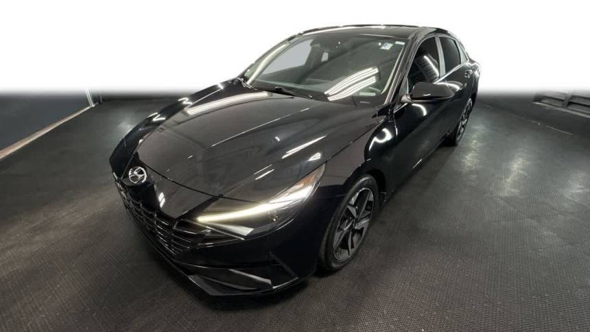 2022 Hyundai Elantra Limited — Sedan — 14,888 mi — Miami, FL