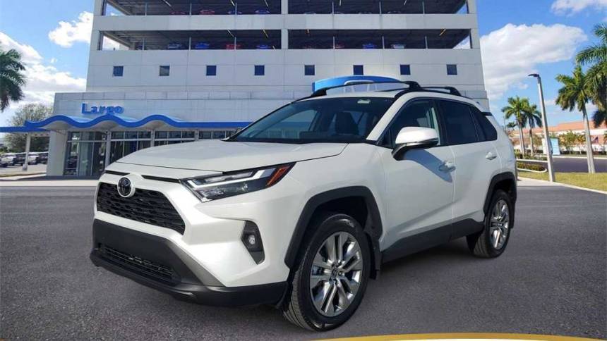 2025 Toyota RAV4 XLE Premium — SUV — 179 mi — Florida City, FL