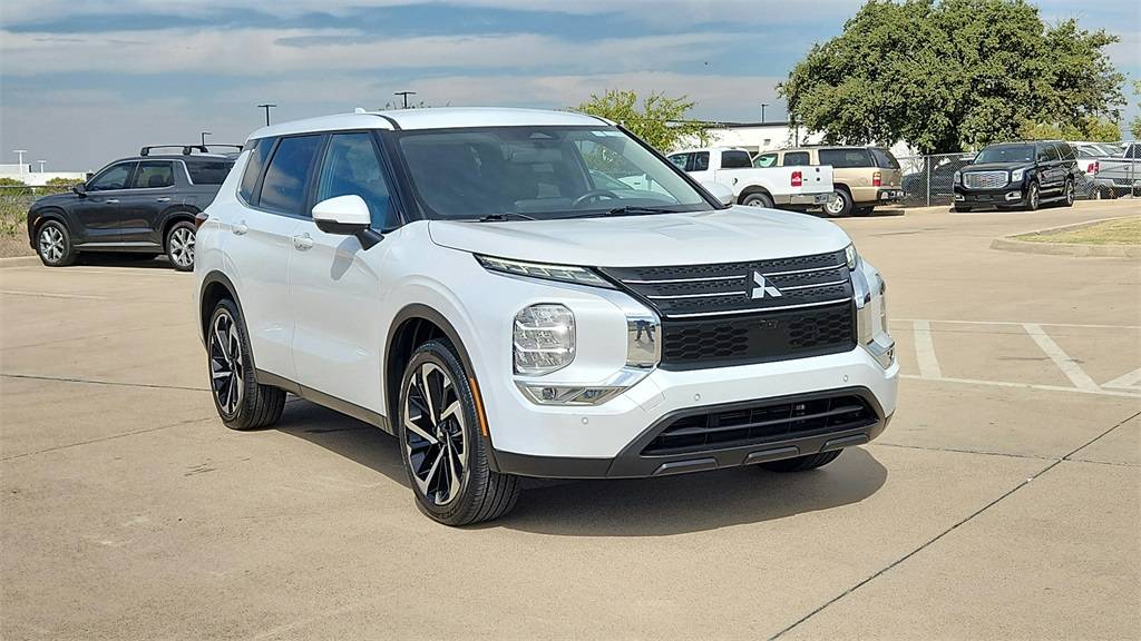 2024 Mitsubishi Outlander SE — SUV — 53,027 mi — Dallas, TX