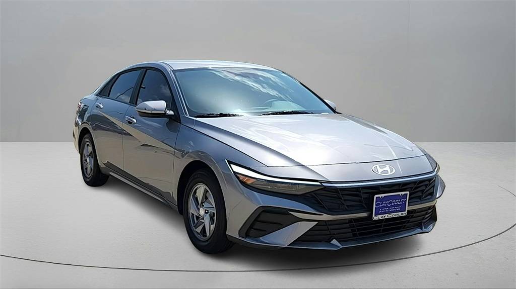 2024 Hyundai Elantra SE — Sedan — 21,559 mi — Dallas, TX