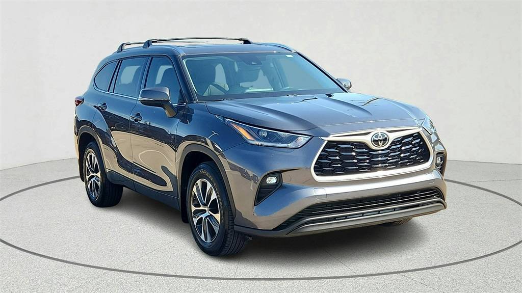 2021 Toyota Highlander XLE — SUV — 39,779 mi — Dallas, TX