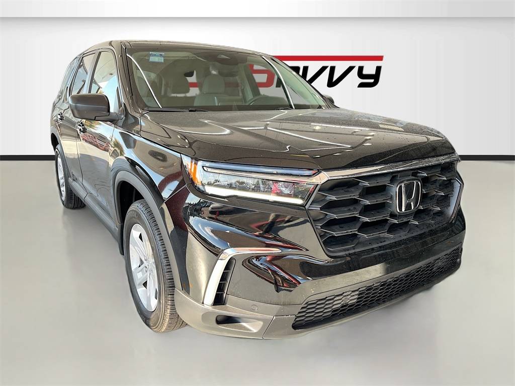 2023 Honda Pilot LX — SUV — 31,528 mi — Houston, TX