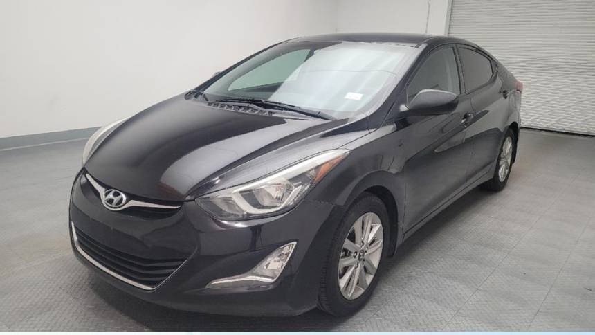2016 Hyundai Elantra SE — Sedan — 102,960 mi — Escondido, CA