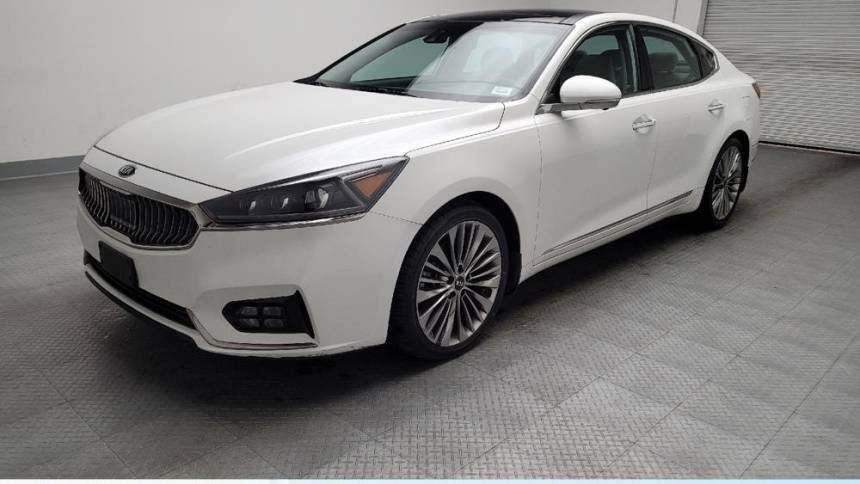 2017 Kia Cadenza Limited — Sedan — 97,806 mi — Escondido, CA