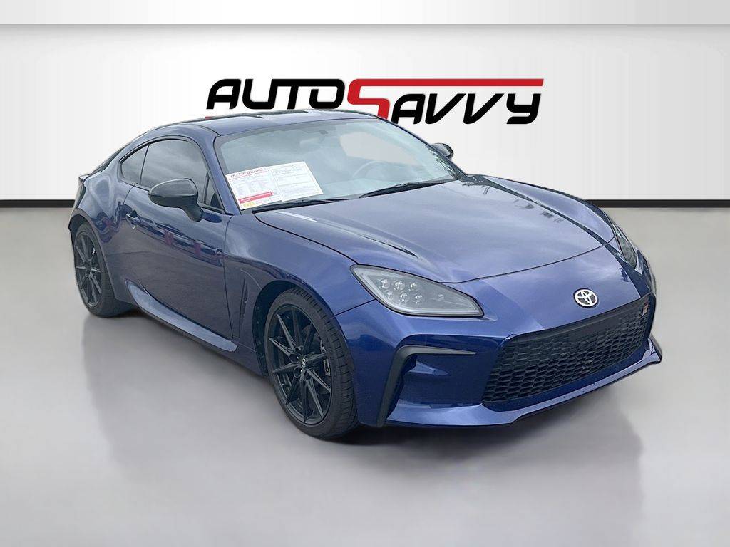 2025 Toyota GR86 Premium