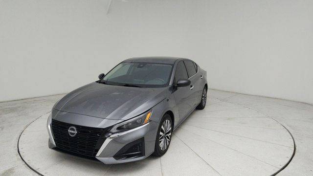 2024 Nissan Altima SV