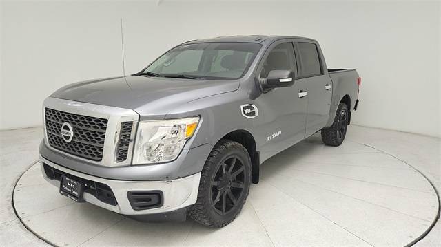 2017 Nissan Titan SV — Pickup Truck — 176,453 mi — Kingwood, TX