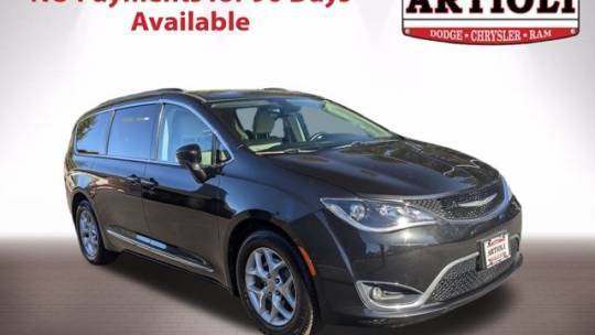 2017 Chrysler Pacifica Touring L — Minivan — 105,222 mi — Enfield, CT