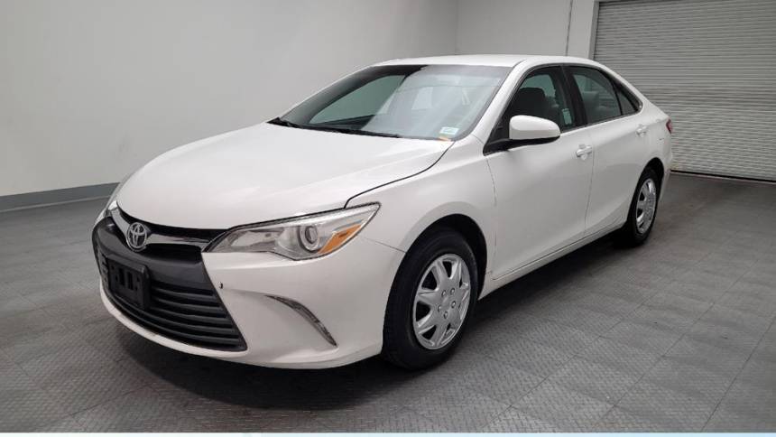 2016 Toyota Camry LE — Sedan — 94,388 mi — Sacramento, CA