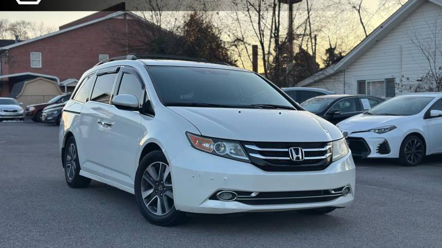 2015 Honda Odyssey Touring — Minivan — 143,042 mi — Columbia, TN
