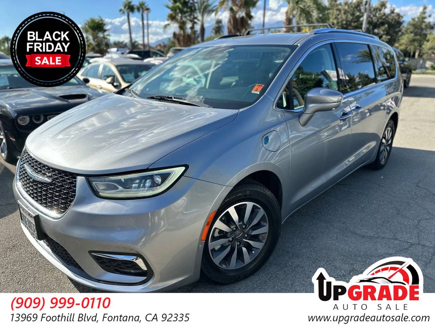 2021 Chrysler Pacifica Hybrid Touring L — Minivan — 102,412 mi — Fontana, CA