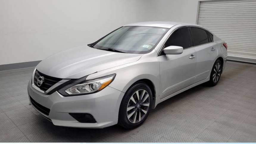 2017 Nissan Altima 2.5 SV — Sedan — 95,325 mi — Colorado Springs, CO