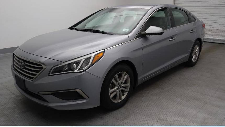 2017 Hyundai Sonata SE — Sedan — 77,225 mi — Colorado Springs, CO