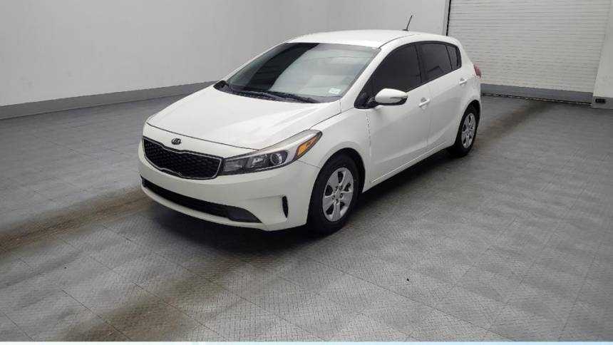 2017 Kia Forte5 LX