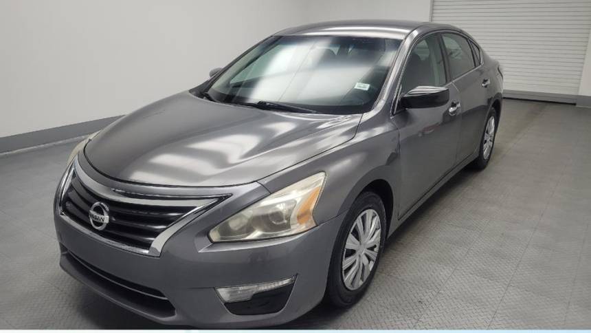 2015 Nissan Altima 2.5 S — Sedan — 92,072 mi — Ft Wayne, IN